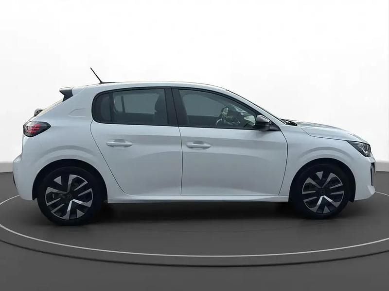 Gebraucht Peugeot 208 Active 75 PS (55 kW) 2024 Schneeweiss Kleinwagen