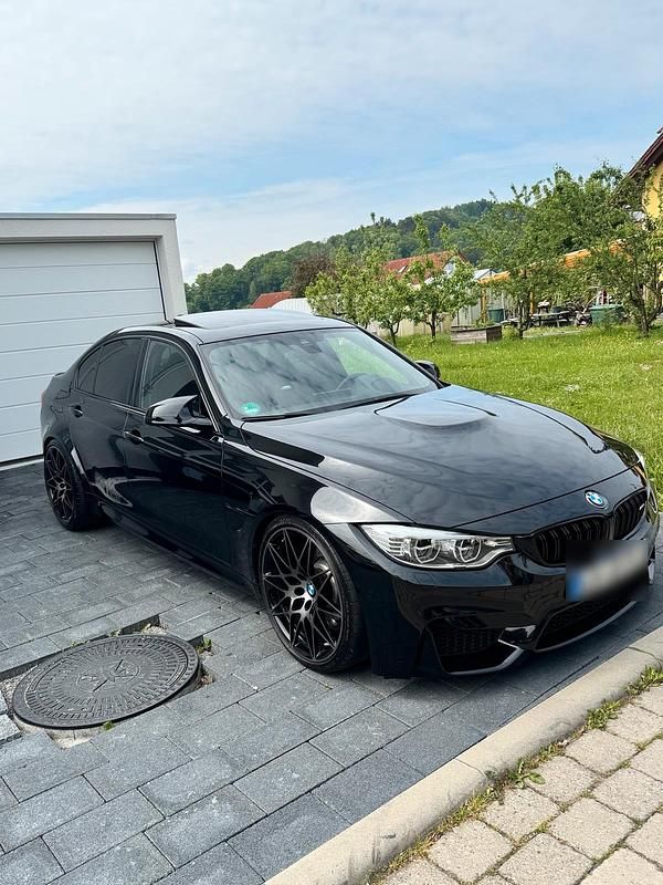 Schwarz Gebraucht 2017 BMW M3 Competition Edition Limousine | 60.900 € (Fairer Preis) - Bild 1/4