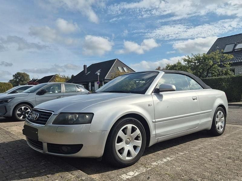 Silber Gebraucht 2004 Audi A4 Cabriolet Cabrio | 2.800 € (Superpreis) - Bild 1/4