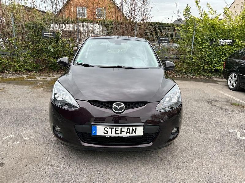 Second-hand Mazda 2 86 CP (63 kW) 2009 Negru Hatchback