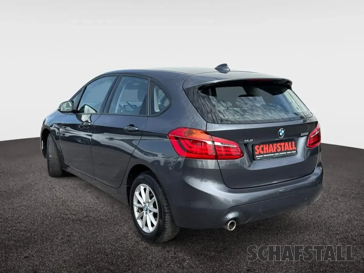 Gebraucht BMW 218 Active Tourer Advantage 140 PS (102 kW) 2019 Mineralgrau metallic Van / Kleinbus