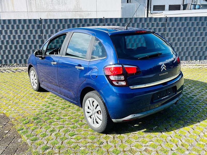 Gebraucht Citroën C3 SELECTION 82 PS (60 kW) 2014 Blau virtuel/metallic Kleinwagen
