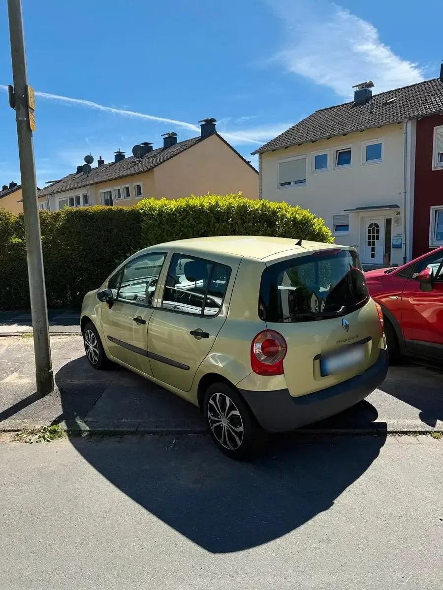 Gebraucht Renault Modus 88 PS (64 kW) 2004 Grün Van / Kleinbus