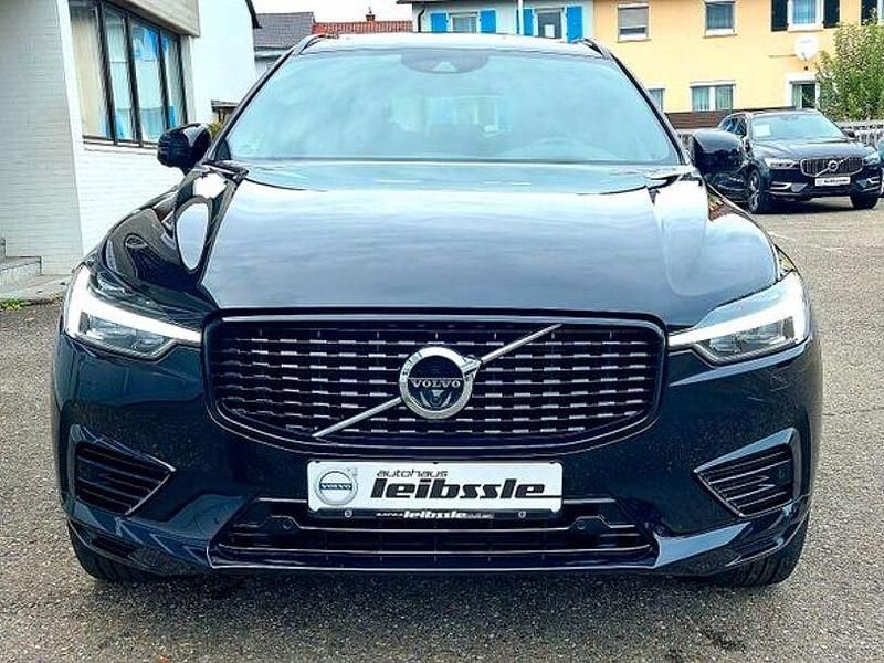 Onyx black (metallic) Gebraucht 2021 Volvo XC60 R-Design SUV | 43.980 € (Teuer) - Bild 1/4