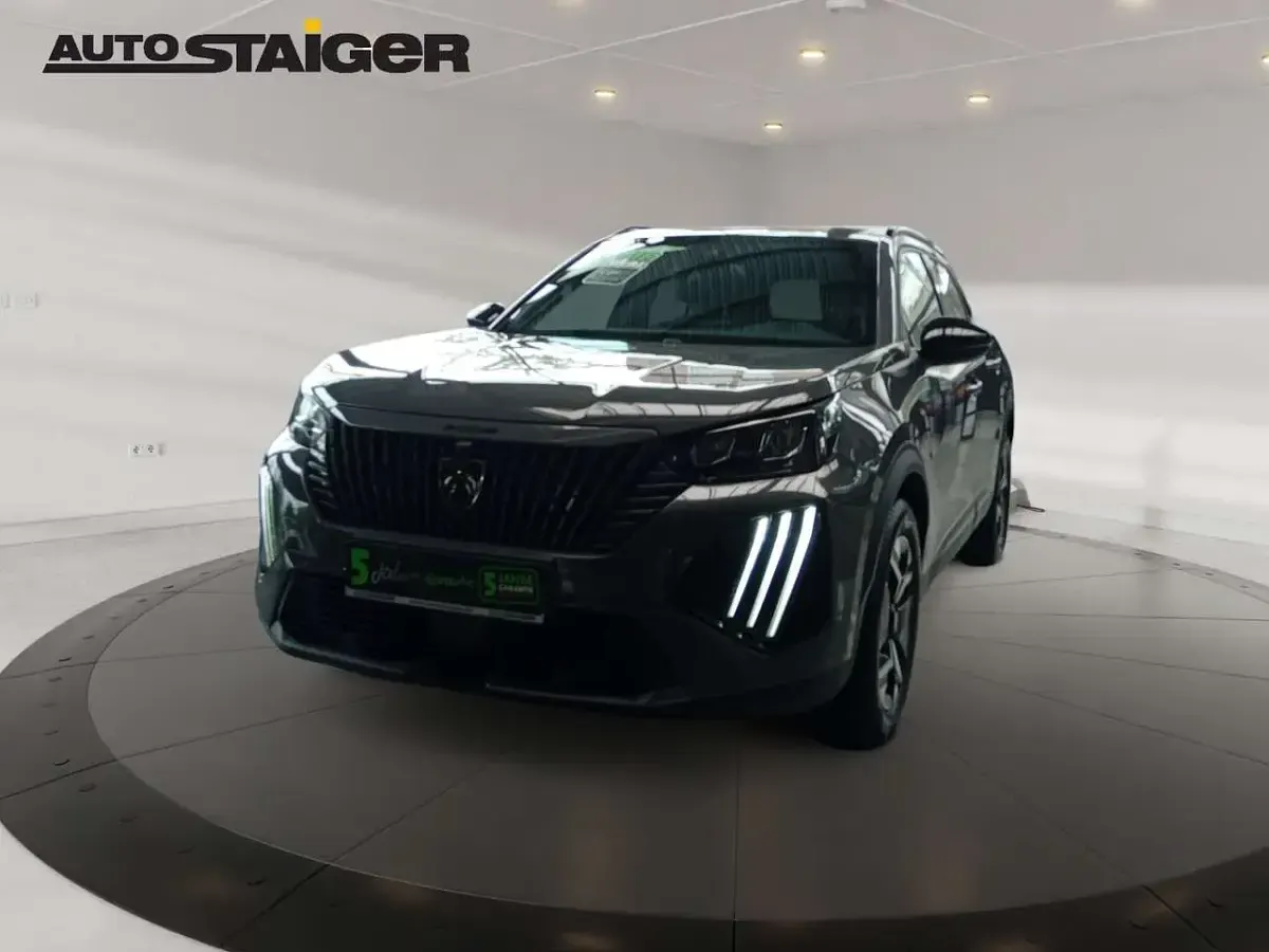 Gebraucht Peugeot 2008 Allure 131 PS (96 kW) 2024 Grau SUV