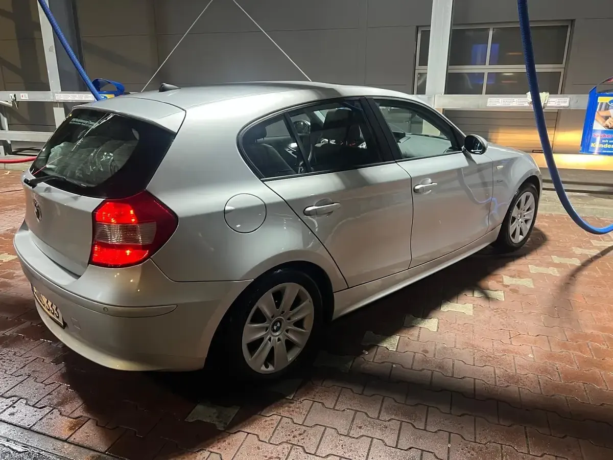 Gebraucht BMW 116 116 PS (85 kW) 2006 Grau Kleinwagen