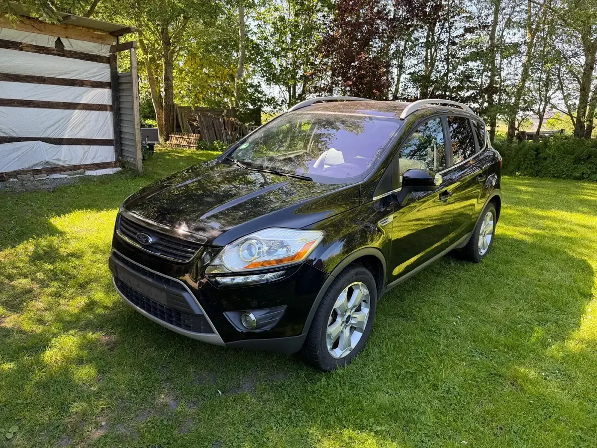 Usado Ford Kuga 163 CV (119 kW) 2012 Negro SUV