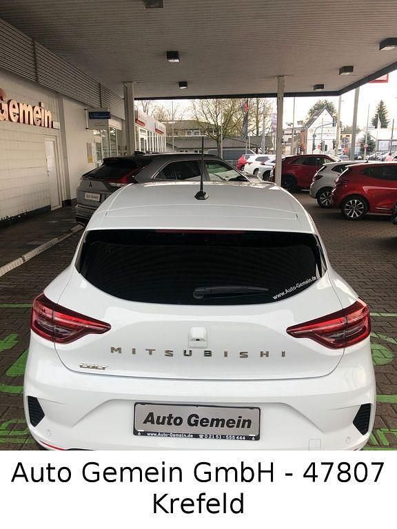 Gebraucht Mitsubishi Colt Plus 91 PS (66 kW) 2024 Weiß Limousine