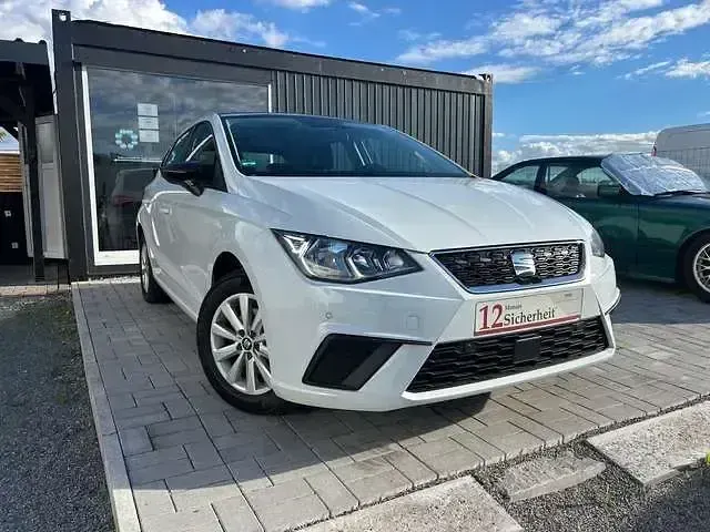 Gebraucht Seat Ibiza Style 116 PS (85 kW) 2018 "nevada" weiss Kleinwagen