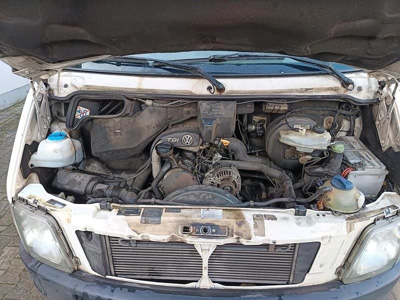 Gebraucht VW LT 83 PS (61 kW) 2002 Weiß Van