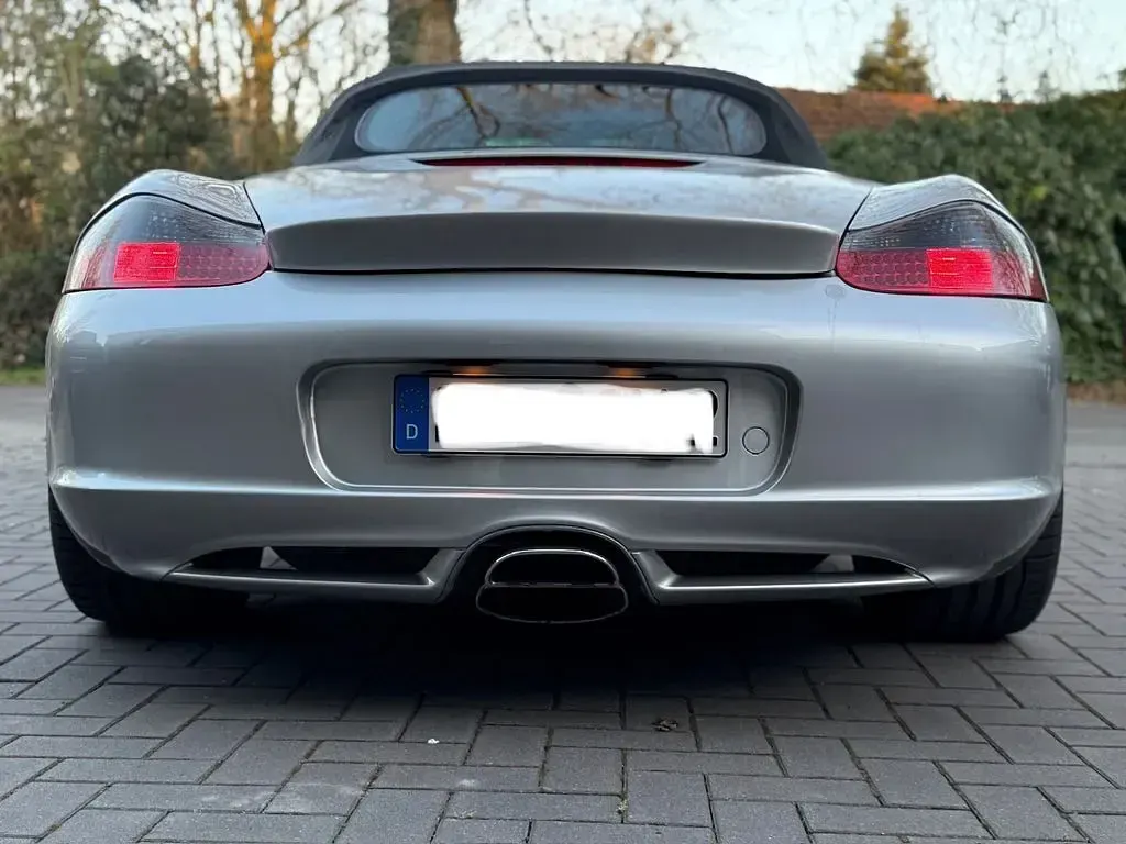 Gebraucht Porsche 986 Boxster 228 PS (167 kW) 2003 Silber Cabrio