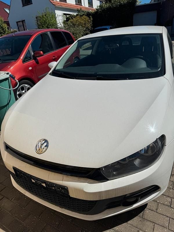 Weiß Gebraucht 2009 VW Scirocco Coupé | 5.500 € (Guter Preis) - Bild 1/4