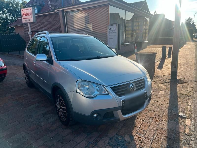 Silber Gebraucht 2007 VW Polo Cross Kleinwagen | 3.900 € - Bild 1/4