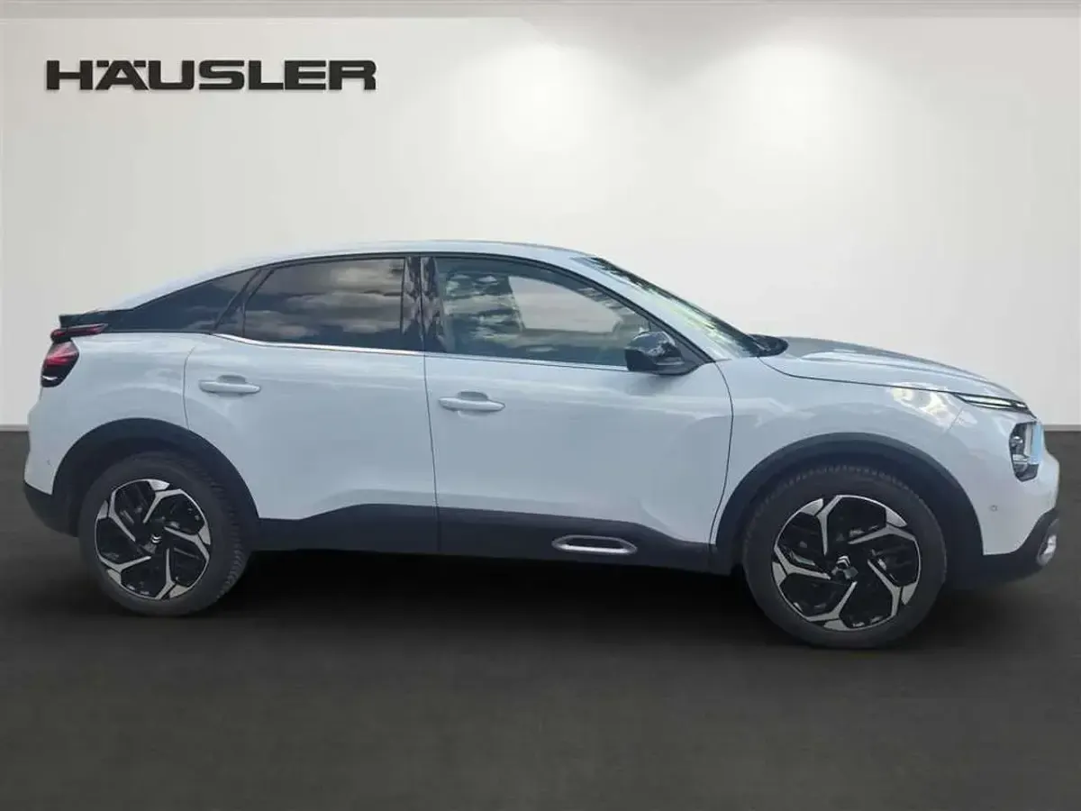 Gebraucht Citroën C4 131 PS (96 kW) 2024 Lackierung okenitweis SUV
