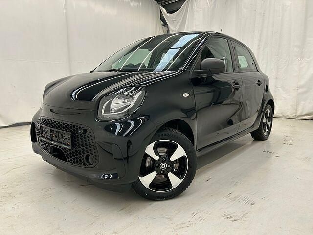Gebraucht Smart ForFour Electric Drive Passion 60 kW (82 PS) 2021 Black / black Limousine