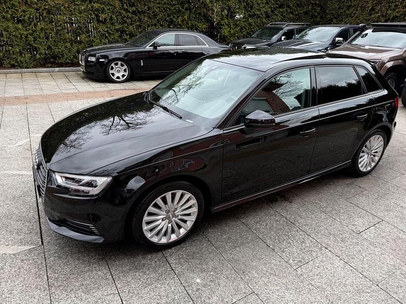 Gebraucht Audi A3 Sport 150 PS (110 kW) 2017 Schwarz Limousine
