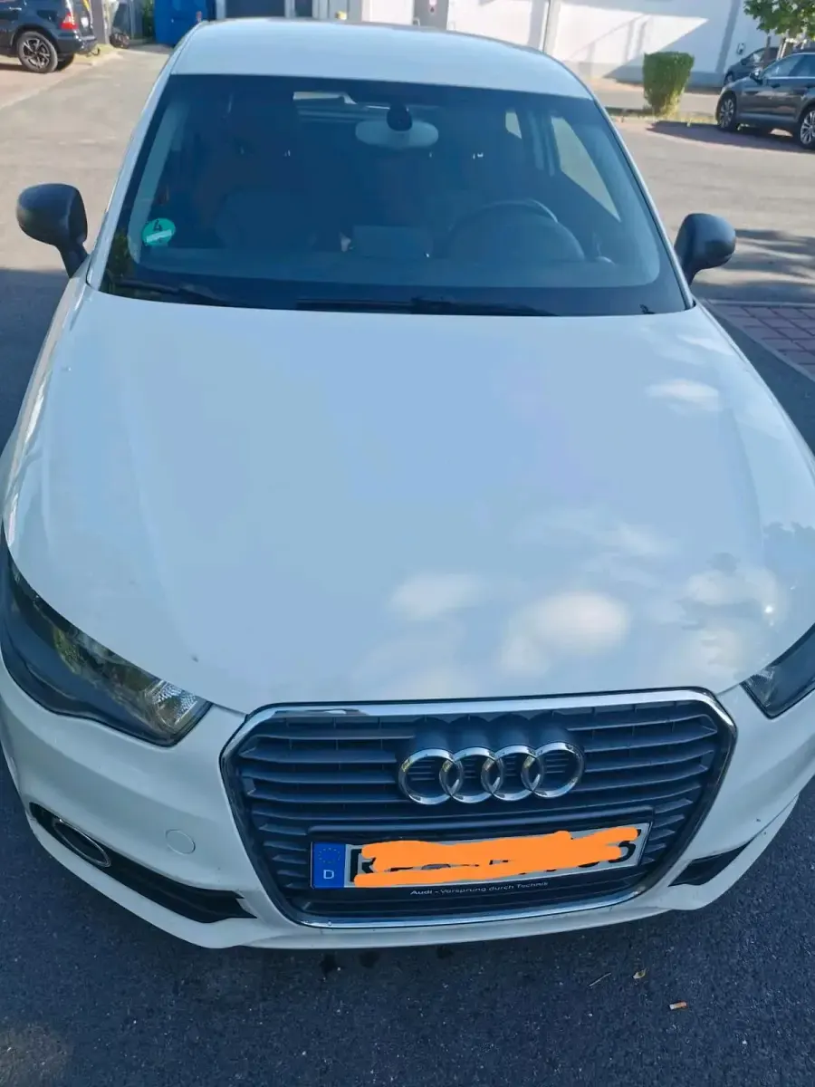 Gebraucht Audi A1 86 PS (63 kW) 2014 Weiß Kleinwagen