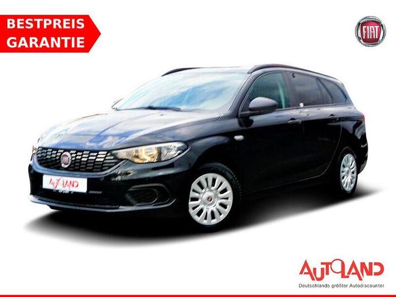 Schwarz Gebraucht 2017 Fiat Tipo Kombi | 9.990 € (Etwas zu teuer) - Bild 1/4
