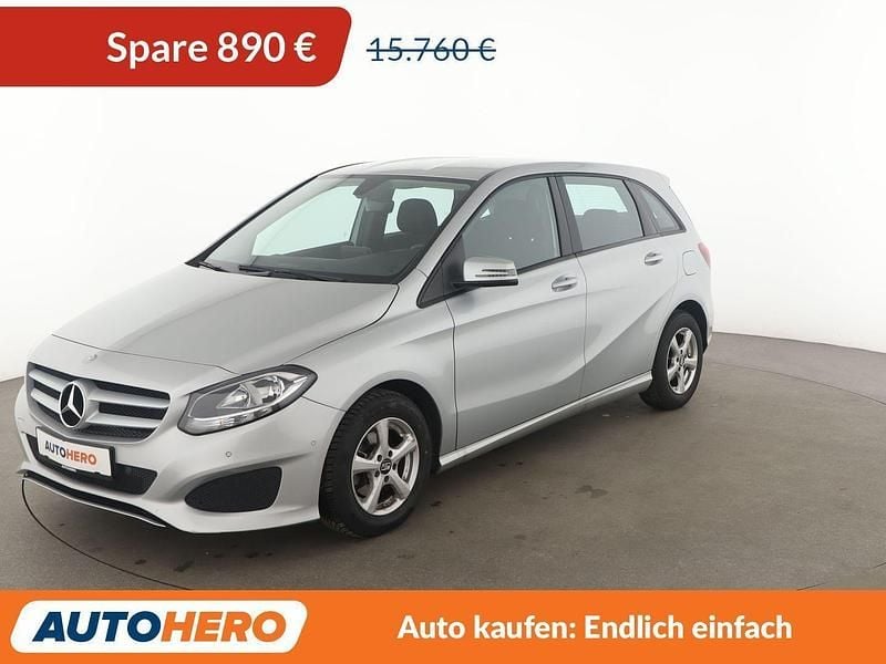 Grau Gebraucht 2015 Mercedes B180 Van / Kleinbus | 14.870 € (Guter Preis) - Bild 1/3