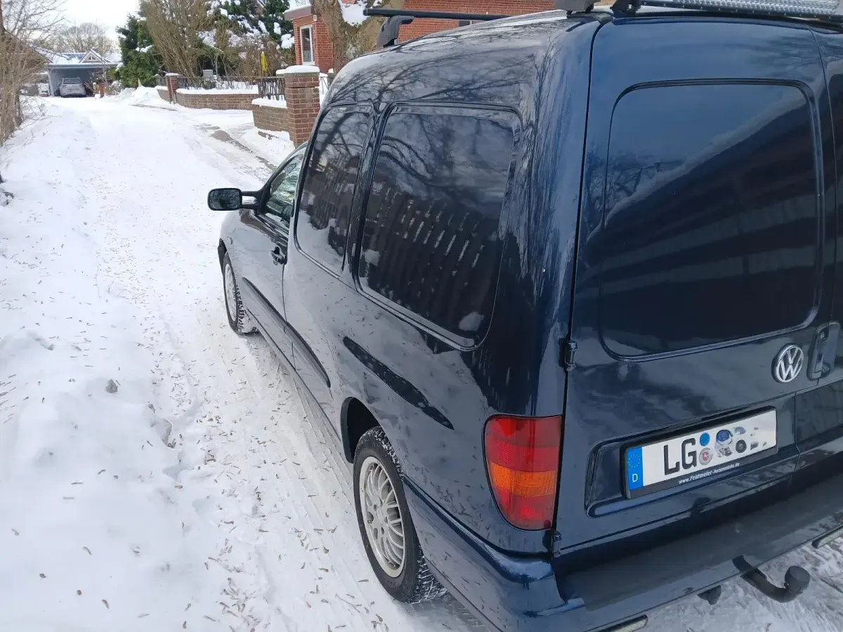 Gebraucht VW Caddy 64 PS (47 kW) 2002 Blau Van / Kleinbus