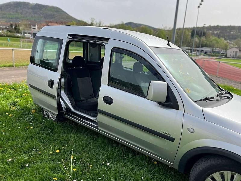 Gebraucht 2007 Opel Combo Comfort Van / Kleinbus | 1.300 € (Fairer Preis) - Bild 1/4