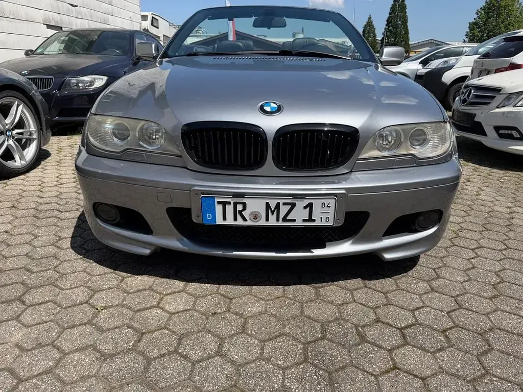 Gebraucht BMW 325 Cabriolet M Sport 192 PS (141 kW) 2006 Grau Cabrio