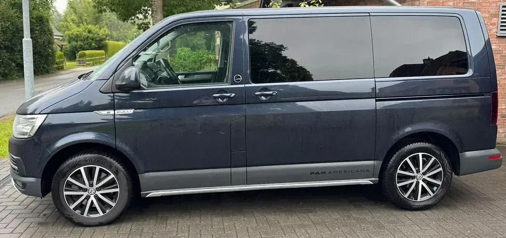 Gebraucht VW Multivan PanAmericana 204 PS (150 kW) 2017 Blau Van / Kleinbus
