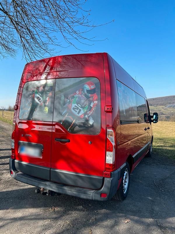 Gebraucht Opel Movano 125 PS (91 kW) 2011 Rot Van / Kleinbus
