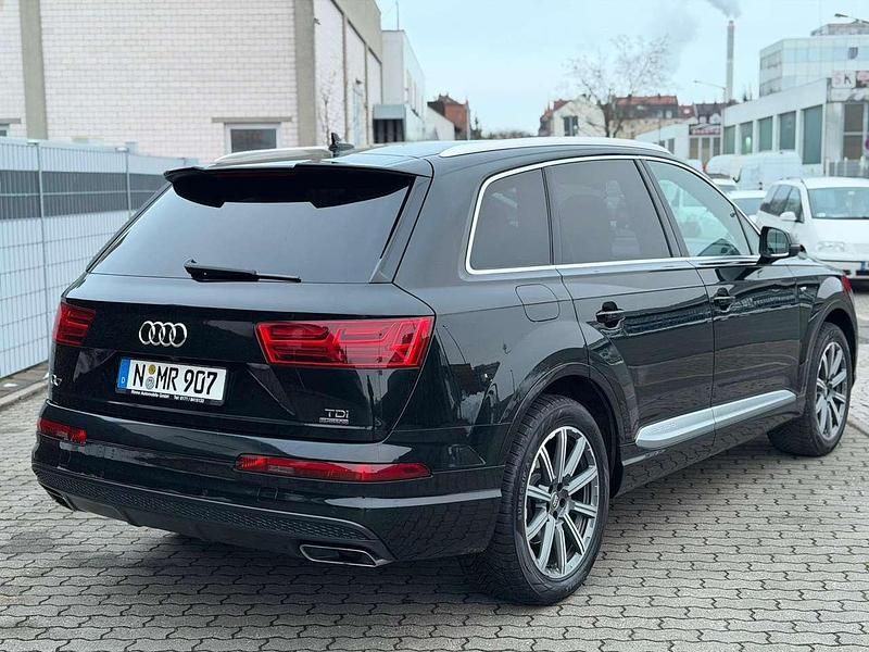 Gebraucht Audi Q7 S-Line 218 PS (160 kW) 2017 Tiefschwarz SUV