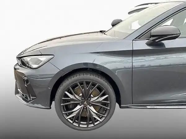 Neu Cupra Leon 300 PS (220 kW) 2026 Magnetic grau Limousine