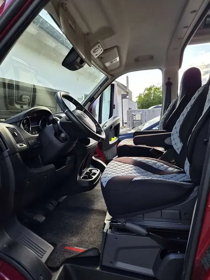 Gebraucht Fiat Ducato 120 PS (88 kW) 2020 Rot Van