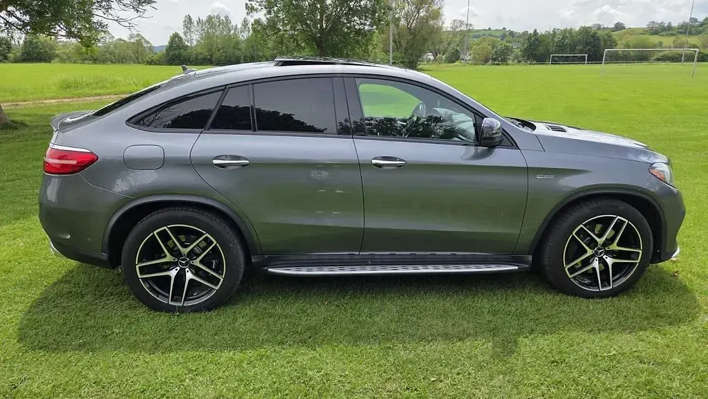 Gebraucht Mercedes GLE43 AMG AMG 390 PS (286 kW) 2017 Selenitgrau SUV