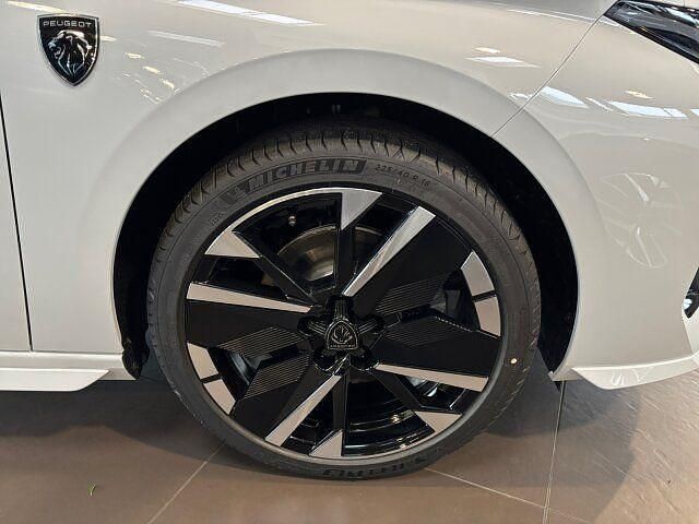 Gebraucht Peugeot 308 SW GT 136 PS (100 kW) 2025 Met. okenit weiß Kombi