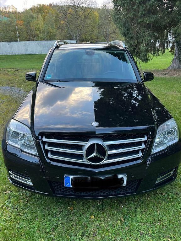 Schwarz Gebraucht 2011 Mercedes GLK220 SUV | 9.500 € (Superpreis) - Bild 1/4
