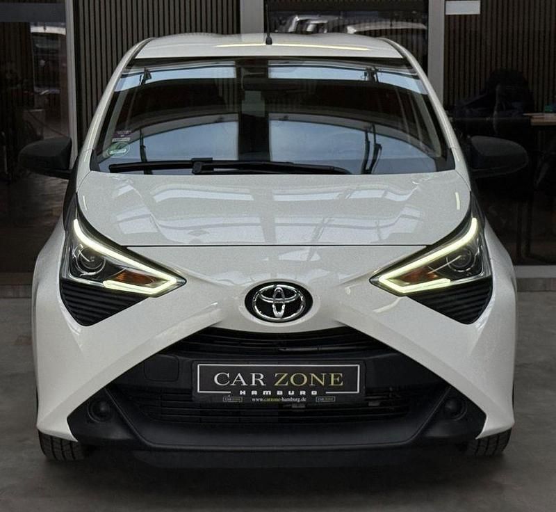 Gebraucht Toyota Aygo X 72 PS (52 kW) 2021 Weiß SUV