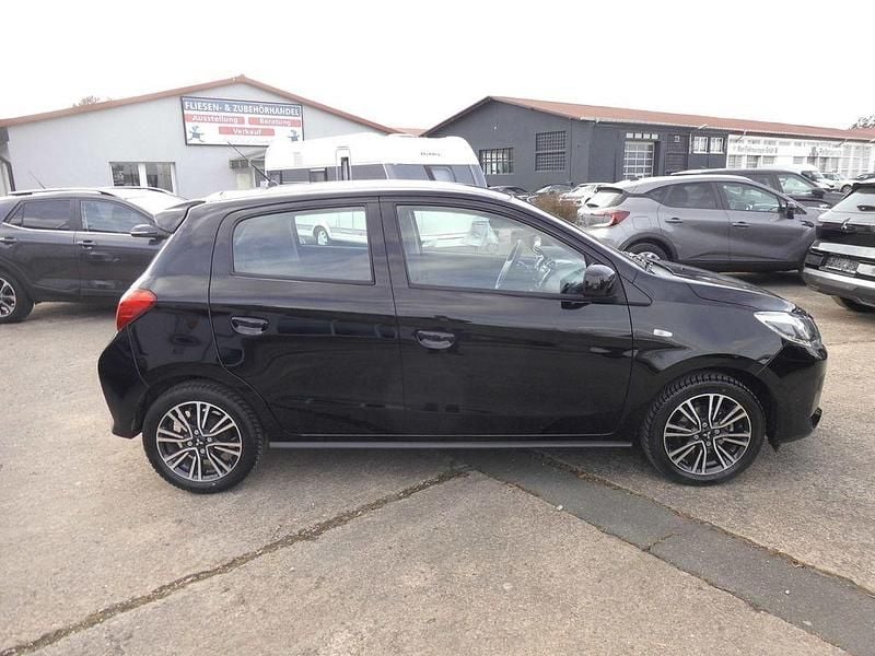 Gebraucht Mitsubishi Space Star Plus 71 PS (52 kW) 2025 Schwarz Kleinwagen