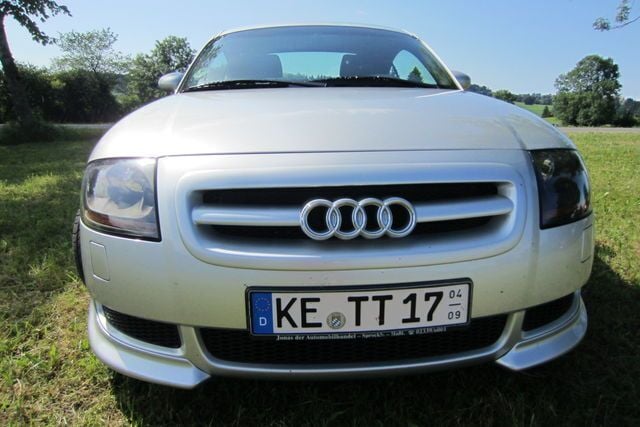 Gebraucht Audi TT 224 PS (164 kW) 2000 Silber metallic Coupé