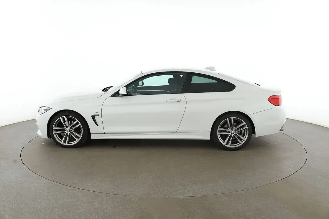 Gebraucht BMW 420 Coupé M Sport 184 PS (135 kW) 2020 Weiß Coupé