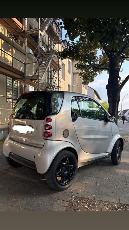 Silber Gebraucht 2006 Smart ForTwo Coupé Kleinwagen | 1.200 € (Guter Preis) - Bild 1/4