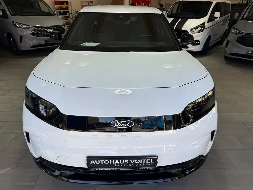 Neu Ford Capri Select 210 kW (286 PS) 2025 Frost weiß SUV