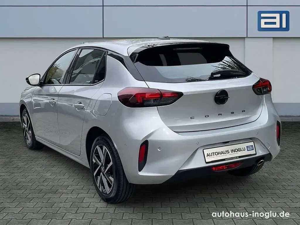 Second-hand Opel Corsa 101 CP (74 kW) 2025 Gri Hatchback