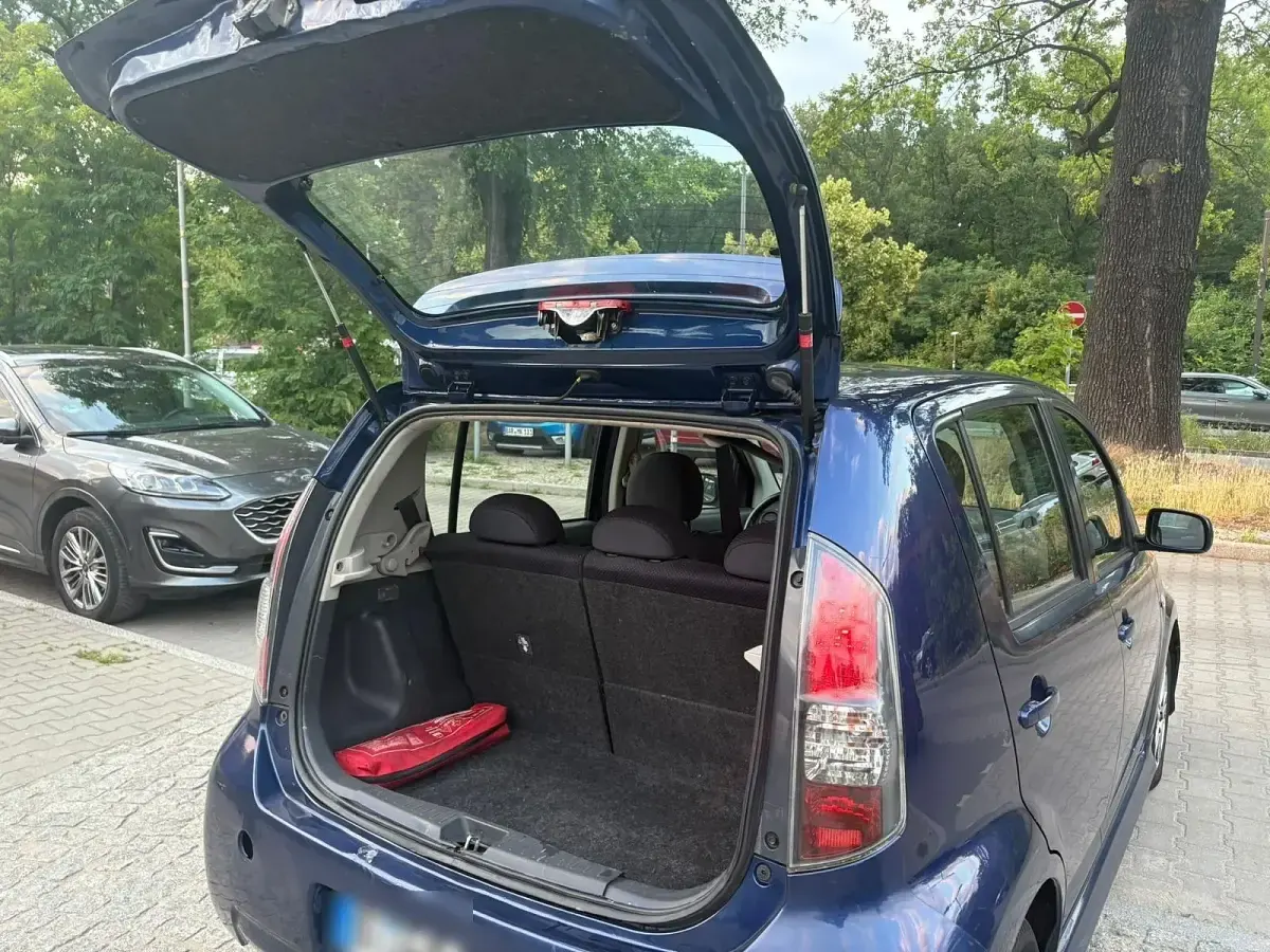 Gebraucht Daihatsu Sirion 89 PS (65 kW) 2025 Blau Kleinwagen