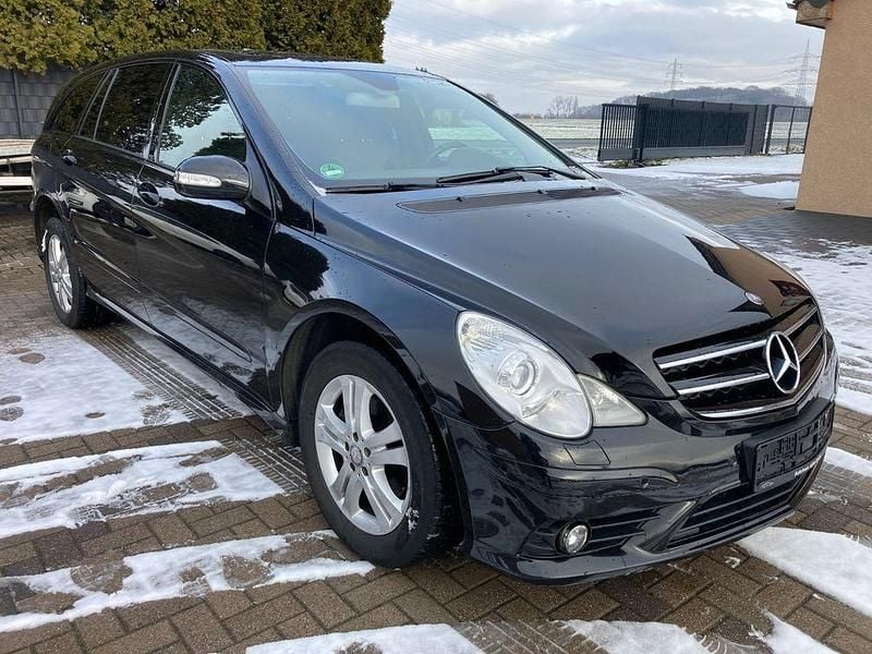 Gebraucht Mercedes R320 224 PS (164 kW) 2008 Schwarz Van / Kleinbus