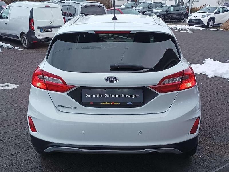 Gebraucht Ford Fiesta Active 101 PS (74 kW) 2019 Weiß Kleinwagen