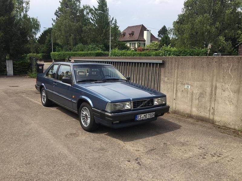 Gebraucht Volvo 780 147 PS (108 kW) 1987 Blau Coupé