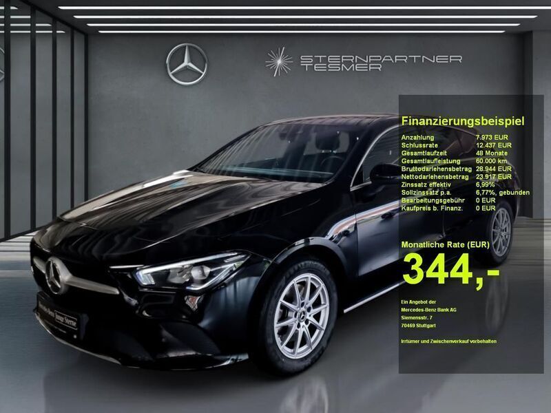 Schwarz Gebraucht 2023 Mercedes CLA200 Progressive Limousine | 31.644 € (Superpreis) - Bild 1/3