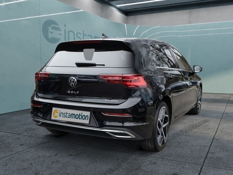 Gebraucht VW Golf VIII Style 150 PS (110 kW) 2020 Schwarz Limousine