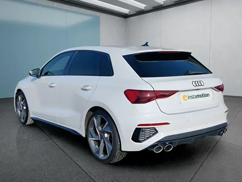 Gebraucht Audi S3 Sportback 310 PS (228 kW) 2024 Weiß Kleinwagen