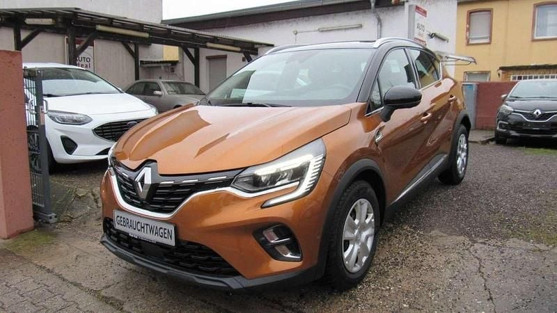 Gebraucht Renault Captur Intens 131 PS (96 kW) 2020 Dach schwarz SUV