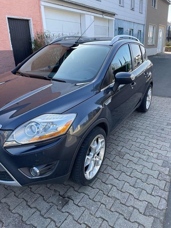 Gebraucht Ford Kuga Titanium 200 PS (147 kW) 2010 SUV